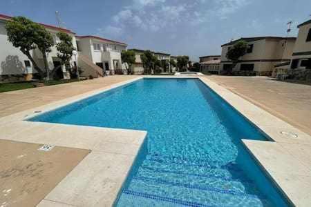 Forcat Apartamento Bajo Con Jardin Y Piscina 시우타데야 외부 사진